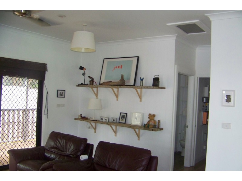6 JUNE pde, Lamb Island QLD 4184