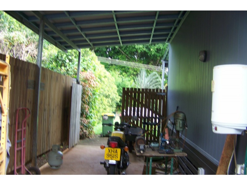 6 JUNE pde, Lamb Island QLD 4184