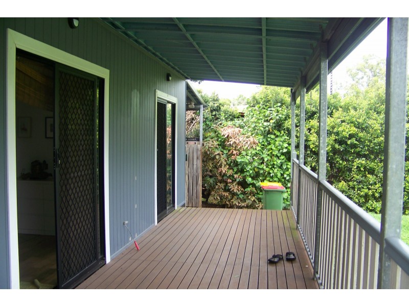 6 JUNE pde, Lamb Island QLD 4184