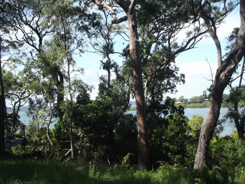 97 Beelong Street, Macleay Island QLD 4184