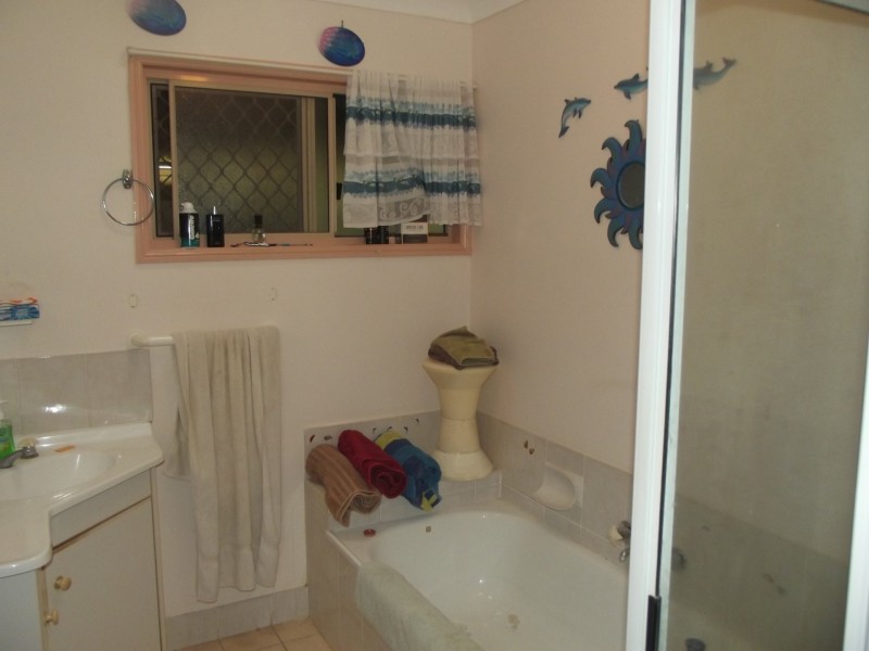 59 Lonicera Street, Macleay Island QLD 4184