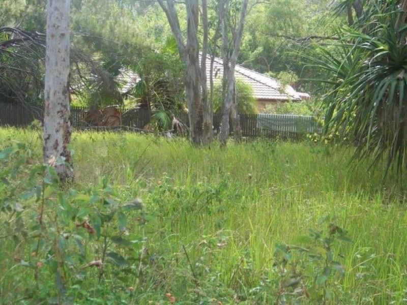 23 BRUCE ST, Lamb Island QLD 4184