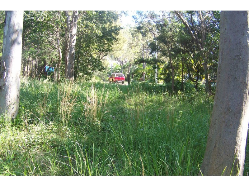 23 BRUCE ST, Lamb Island QLD 4184