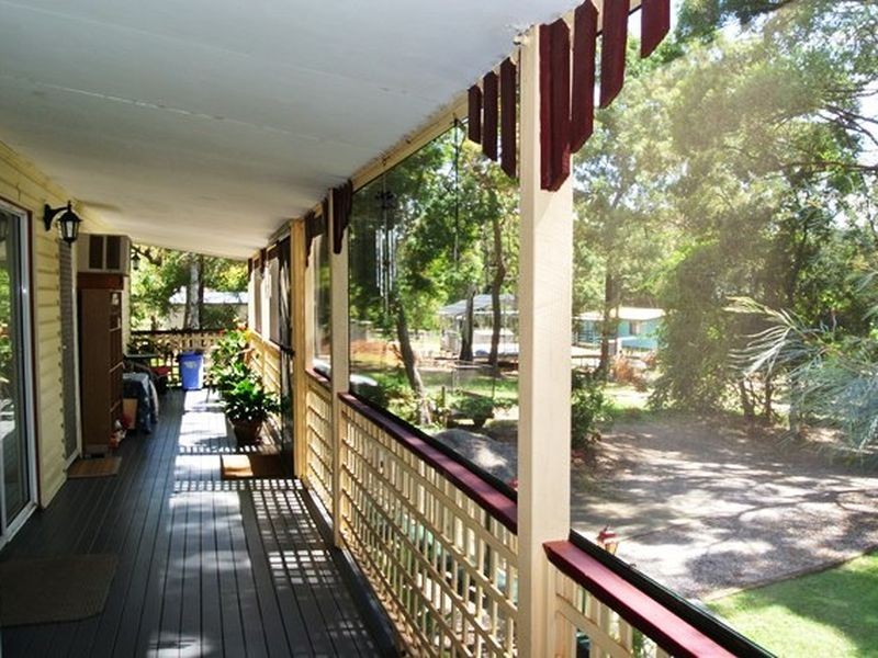 4 Wharf Street, Macleay Island QLD 4184