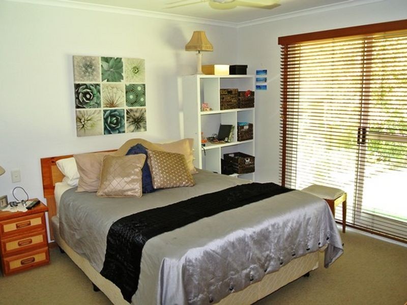 4 Wharf Street, Macleay Island QLD 4184