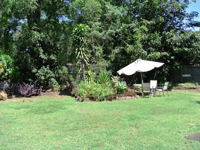 4 Wharf Street, Macleay Island QLD 4184
