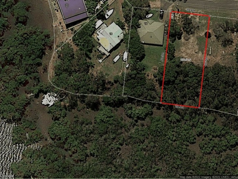 14 Calm Waters Crescent, Macleay Island QLD 4184