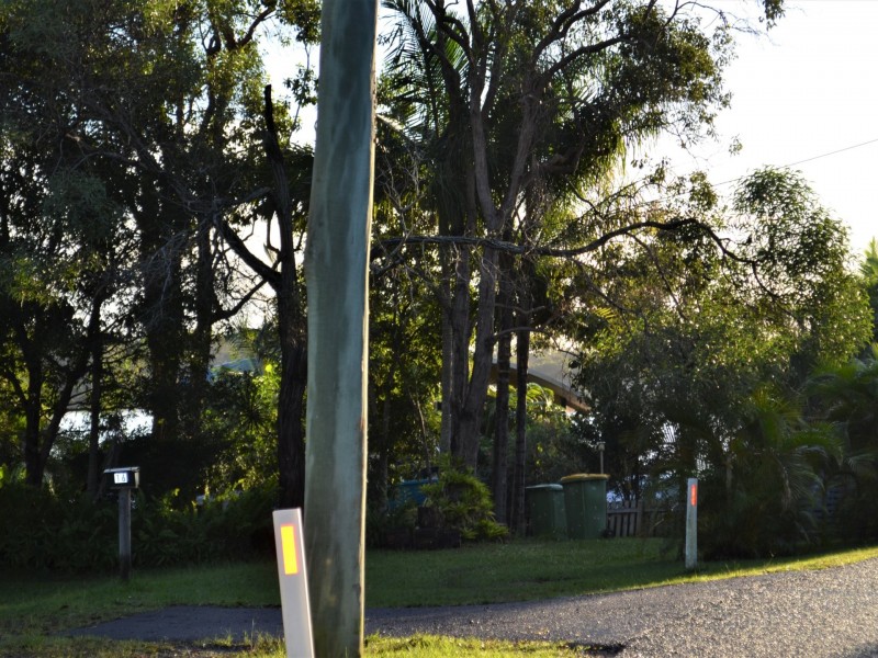 14 Calm Waters Crescent, Macleay Island QLD 4184