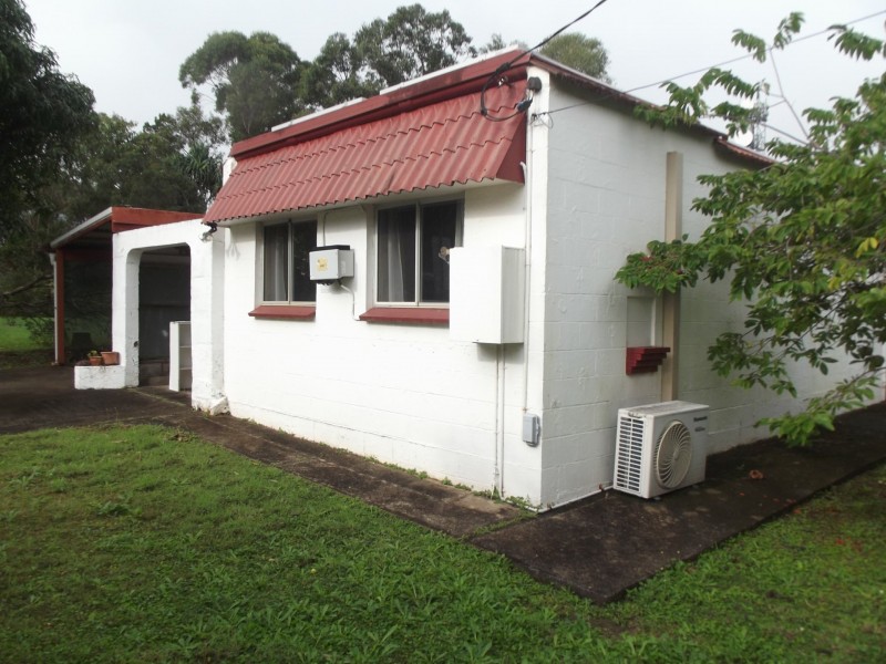 2 Curlew Street, Macleay Island QLD 4184