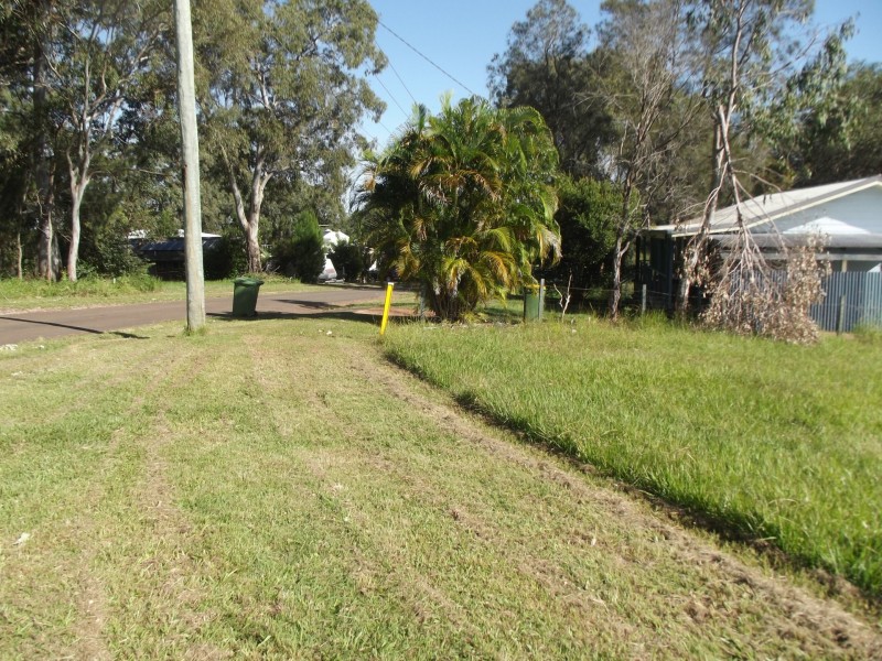 11-13 Blue Waters Crescent, Macleay Island QLD 4184