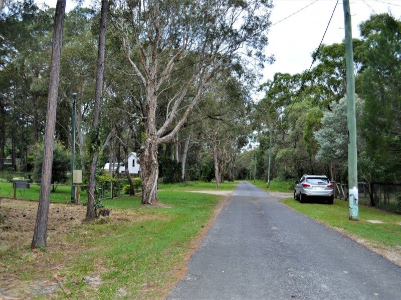 38 Alexander Street, Macleay Island QLD 4184