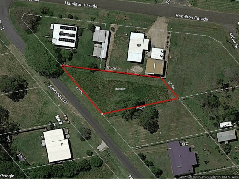 4 Alexander Street, Macleay Island QLD 4184
