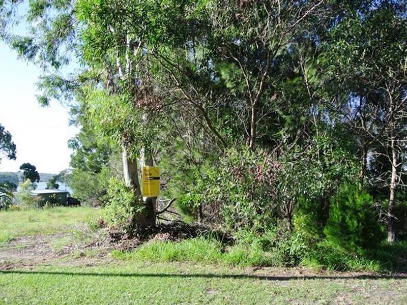 76 Timothy Street, Macleay Island QLD 4184