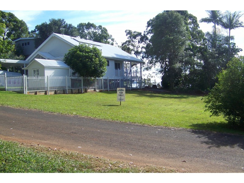 57 PERULPA DR, Lamb Island QLD 4184