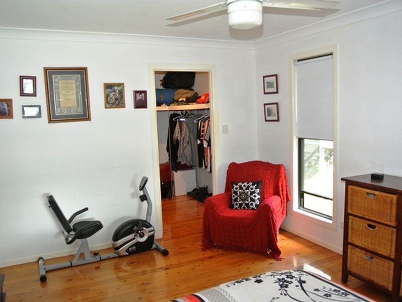 28 Beelong Street, Macleay Island QLD 4184