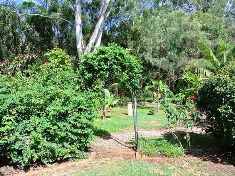 28 Beelong Street, Macleay Island QLD 4184