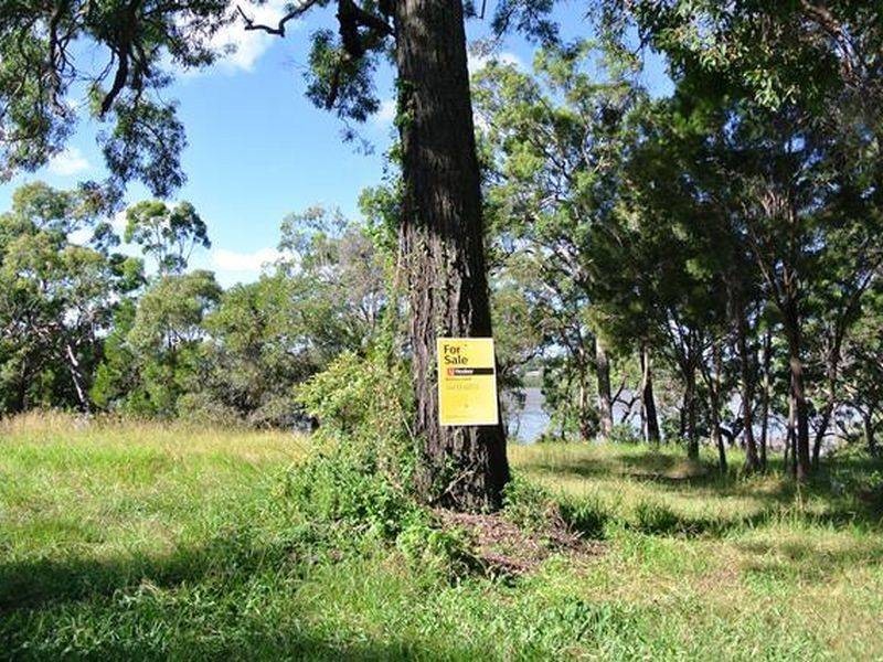 72 Timothy Street, Macleay Island QLD 4184