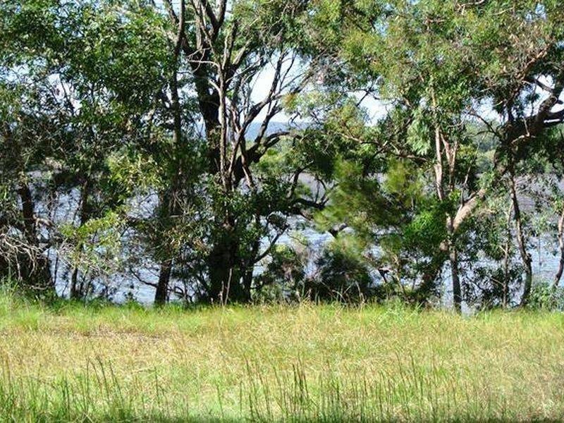 72 Timothy Street, Macleay Island QLD 4184