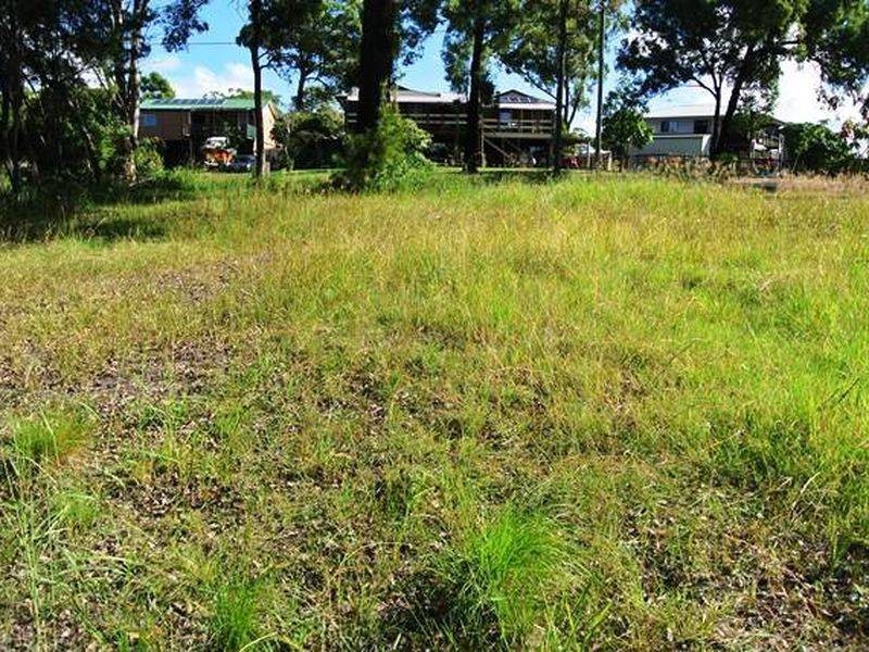 72 Timothy Street, Macleay Island QLD 4184