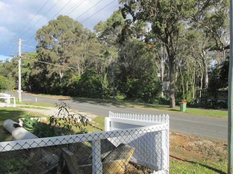 150 High Central Road, Macleay Island QLD 4184