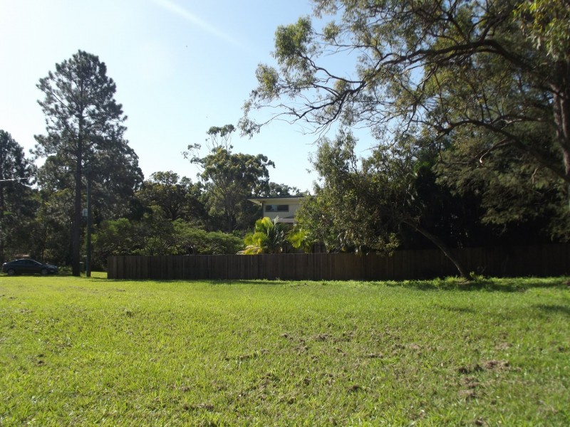 4 Daku Court, Macleay Island QLD 4184