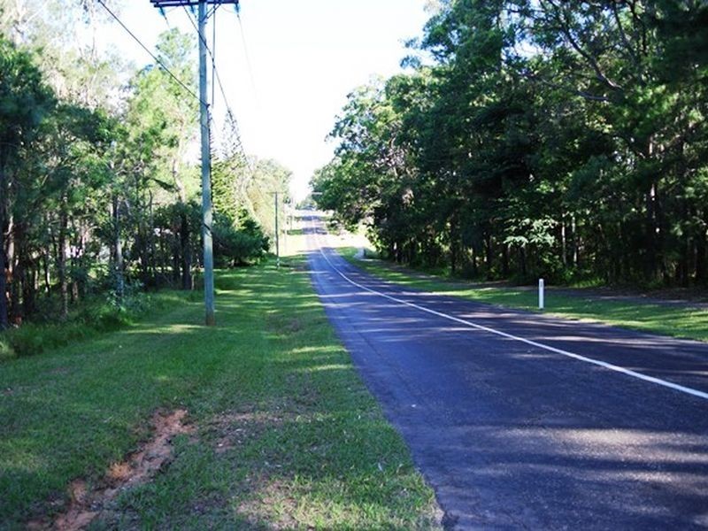 2 Scotts Road, Macleay Island QLD 4184