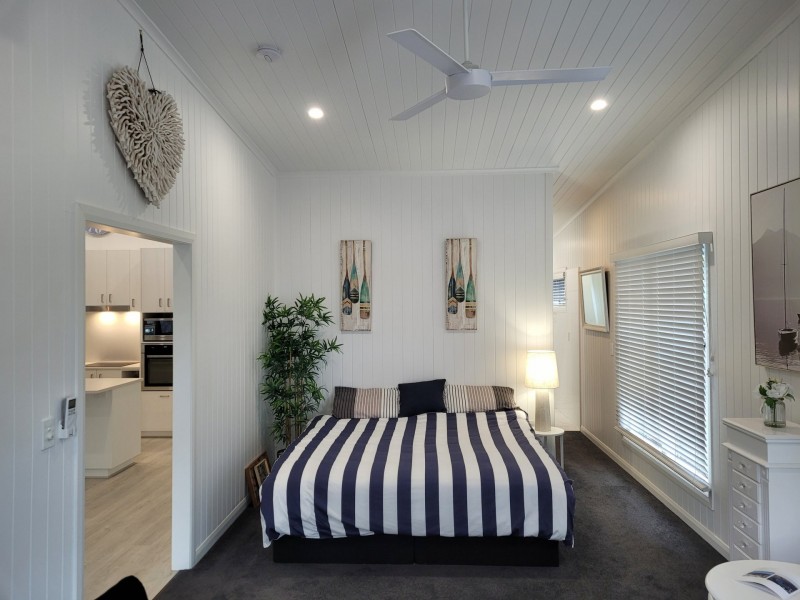 47 TINA AV, Lamb Island QLD 4184