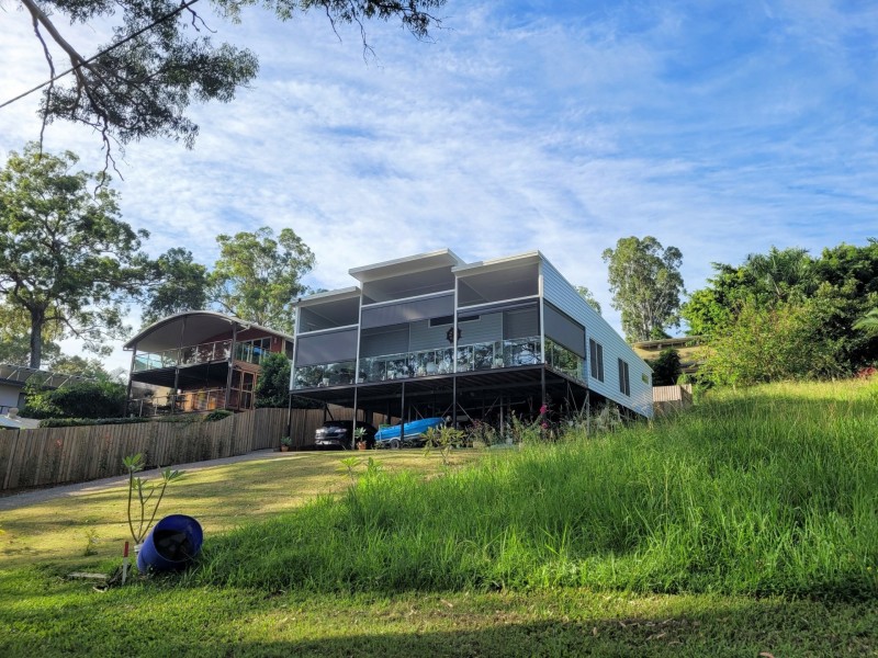 47 TINA AV, Lamb Island QLD 4184