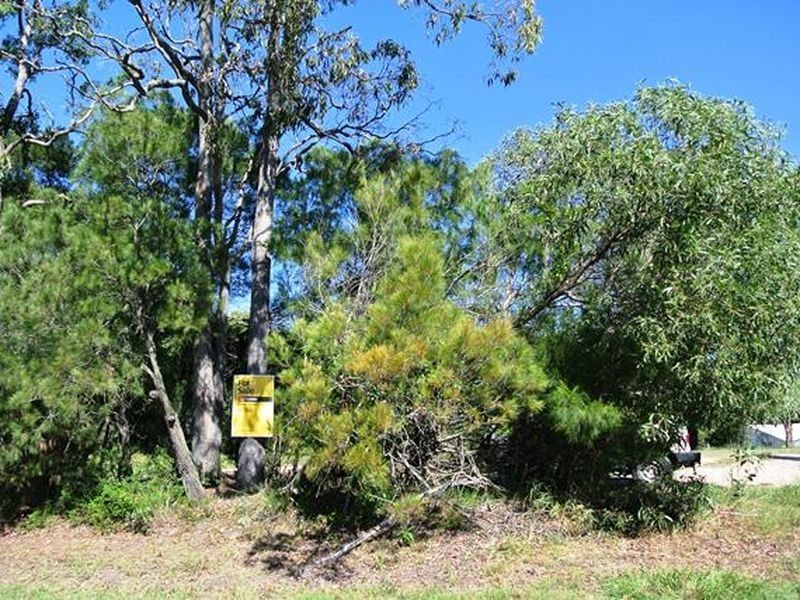 60-62 Eastbourne Terrace, Macleay Island QLD 4184
