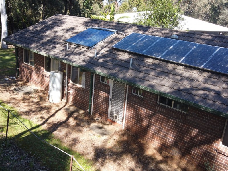 12 Blue Water Crescent, Macleay Island QLD 4184