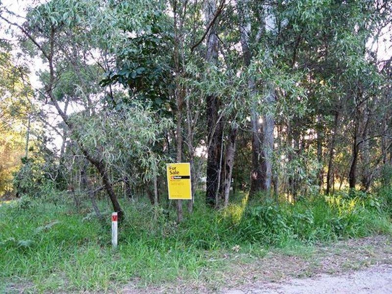 1 Brolga Street, Macleay Island QLD 4184