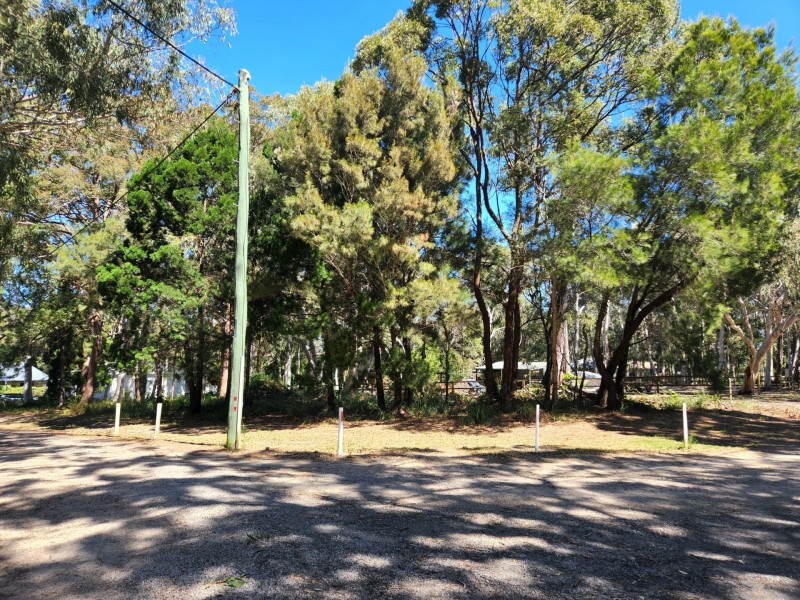 8 Parakeet Street, Macleay Island QLD 4184