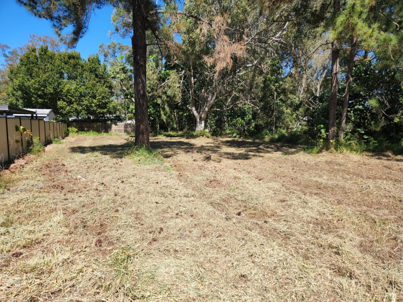 6 Robin Street, Macleay Island QLD 4184