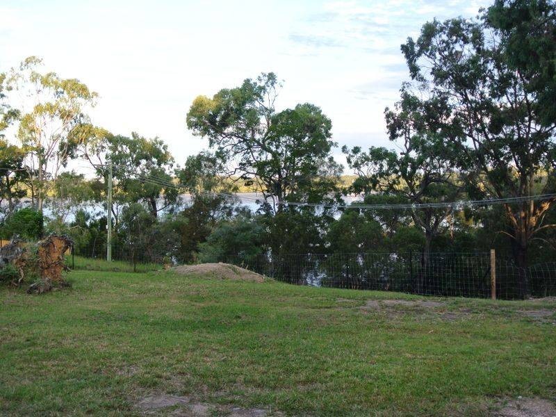 49 Orion Street, Macleay Island QLD 4184