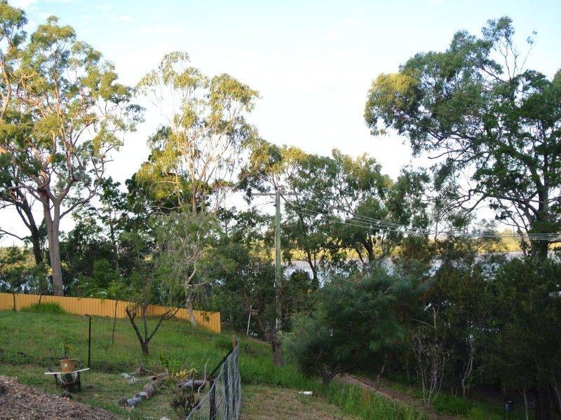 49 Orion Street, Macleay Island QLD 4184
