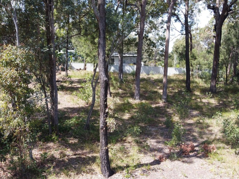 216 Kate Street, Macleay Island QLD 4184