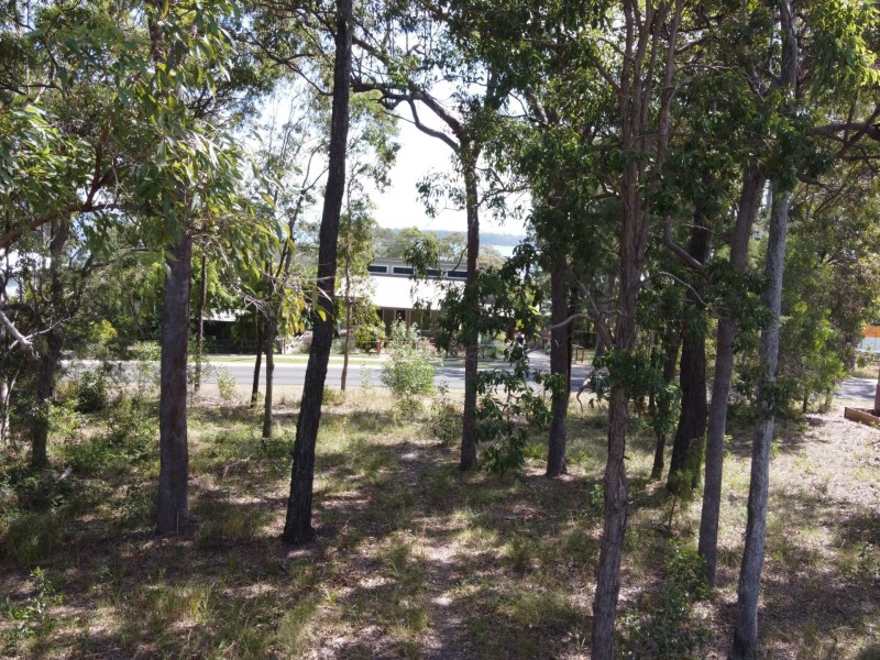 216 Kate Street, Macleay Island QLD 4184