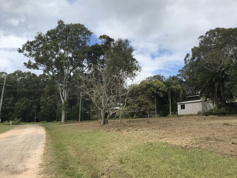 2-4 Frenchem Tce, Macleay Island QLD 4184