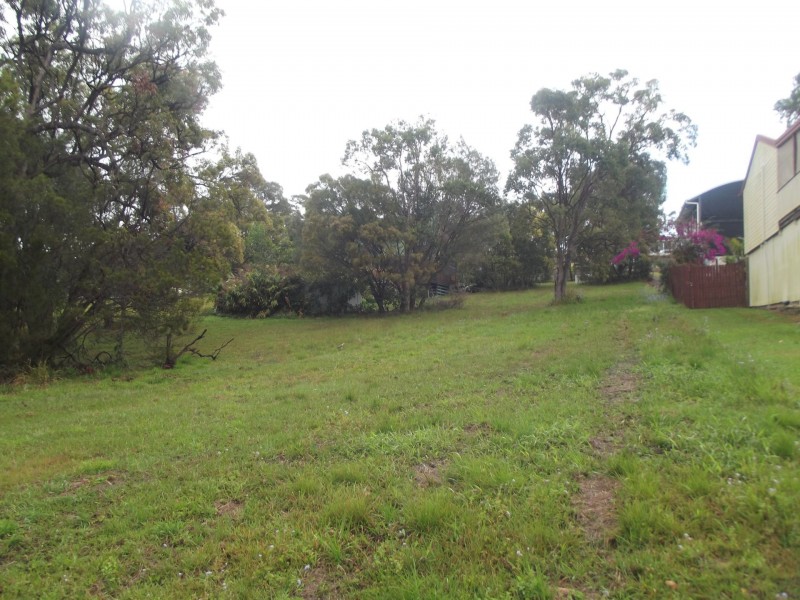 7 Camena Street, Macleay Island QLD 4184