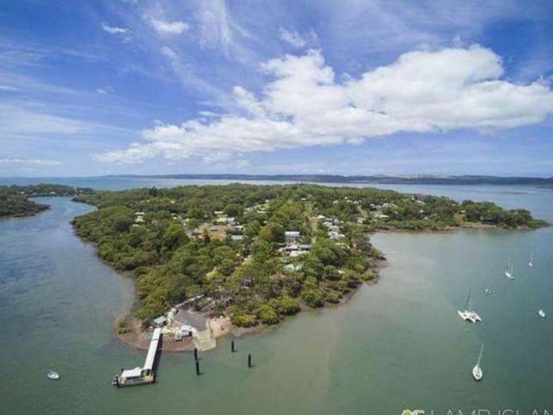 18 PIER HAVEN, Lamb Island QLD 4184