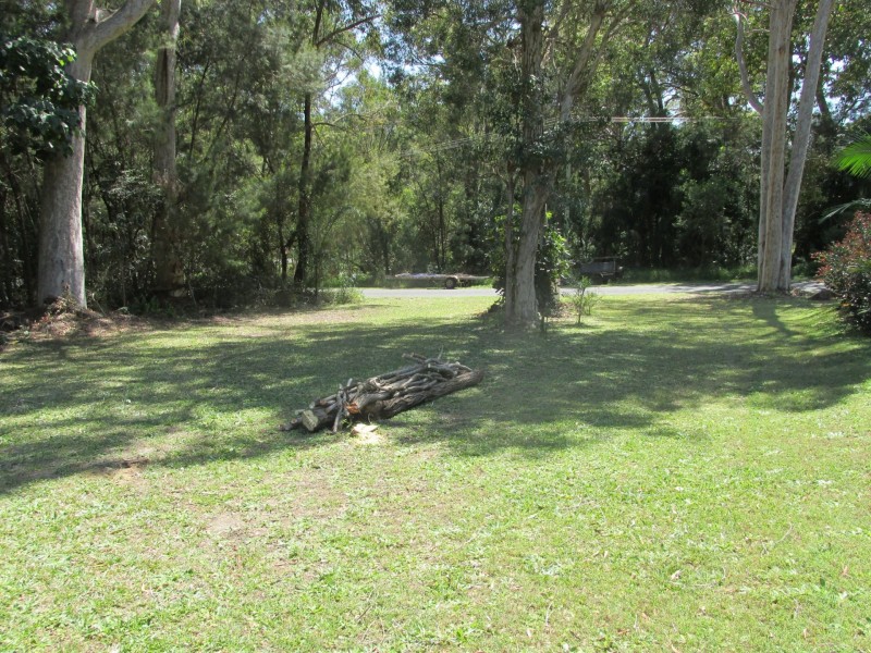 4 Kooberry Street, Macleay Island QLD 4184
