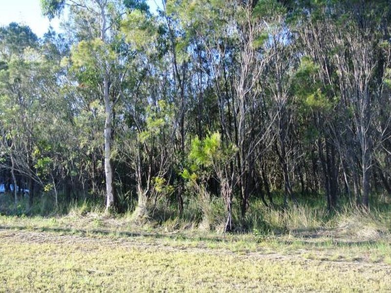 30 Brighton Road, Macleay Island QLD 4184