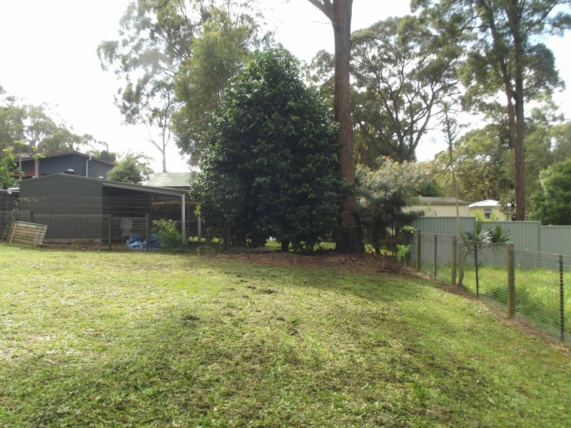 6 Brolga Street, Macleay Island QLD 4184