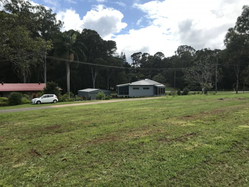 6 Frenchem Terrace, Macleay Island QLD 4184