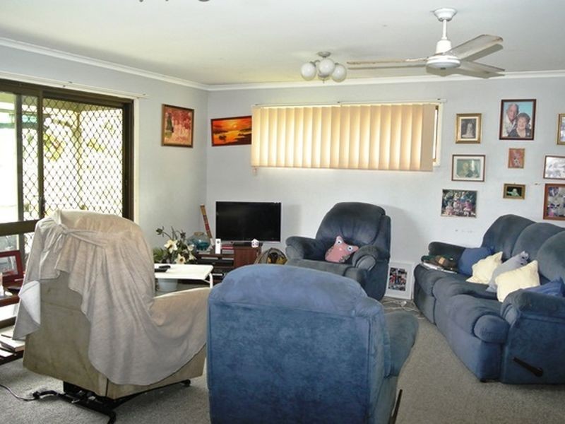 58 Coondooroopa Drive, Macleay Island QLD 4184