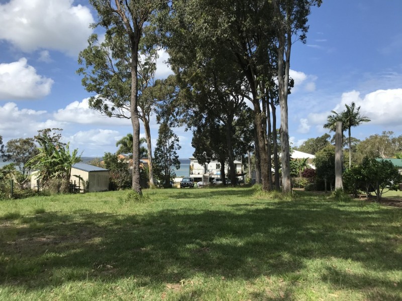 192 Kate Street, Macleay Island QLD 4184