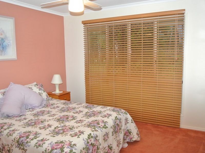 54 Western Road, Macleay Island QLD 4184