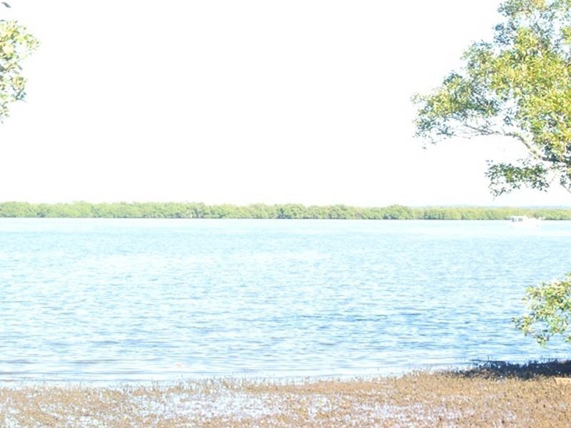 54 Western Road, Macleay Island QLD 4184