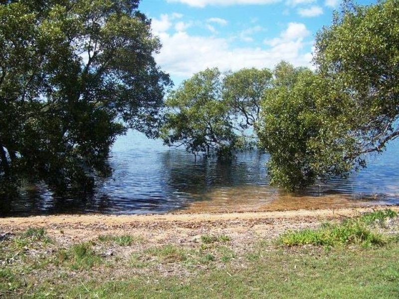 36 Coorong Street, Macleay Island QLD 4184