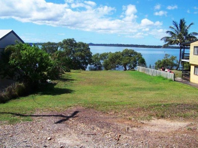 36 Coorong Street, Macleay Island QLD 4184
